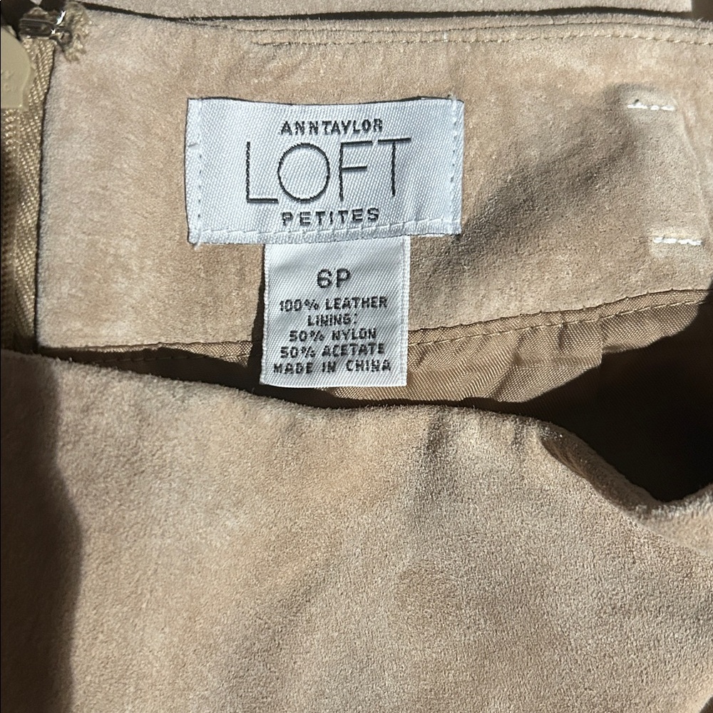 LOFT Classic Tan Pencil Skirt - Picture 3 of 3